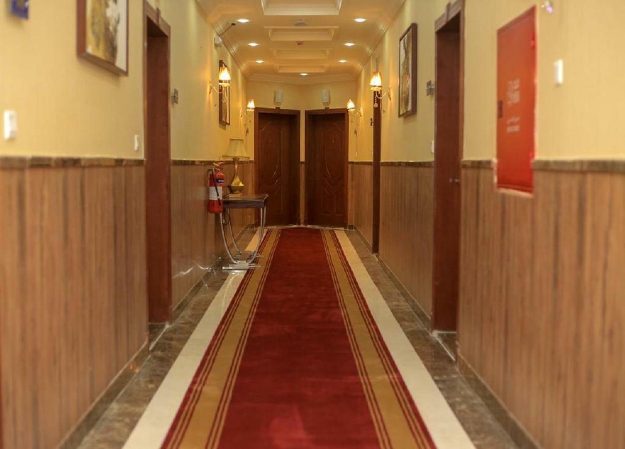 The 40Th Pearl Hotel Suites Jeddah Exterior photo